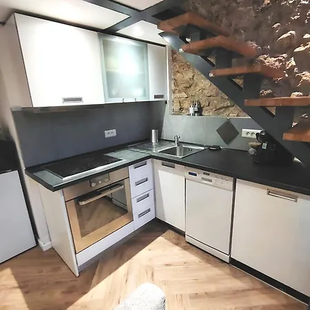 35m2, Luminous Loft Close To The Apartament